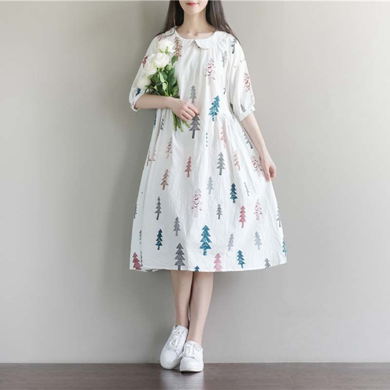 女人身材丰满,就要穿这种裙子,“慵懒”气息展露无疑