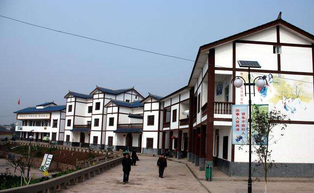  [利处]“合村并镇”好处多多，4个利处家家有份，专家：农民都很