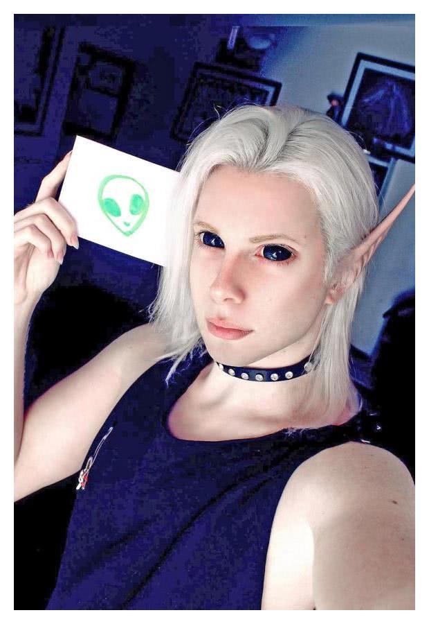 嫌人类丑，男孩花巨款将自己整形成了精灵，是绝美还是惊悚