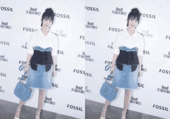 杨紫这裙子是怎么穿进去的？网友：都瘦脱相了！