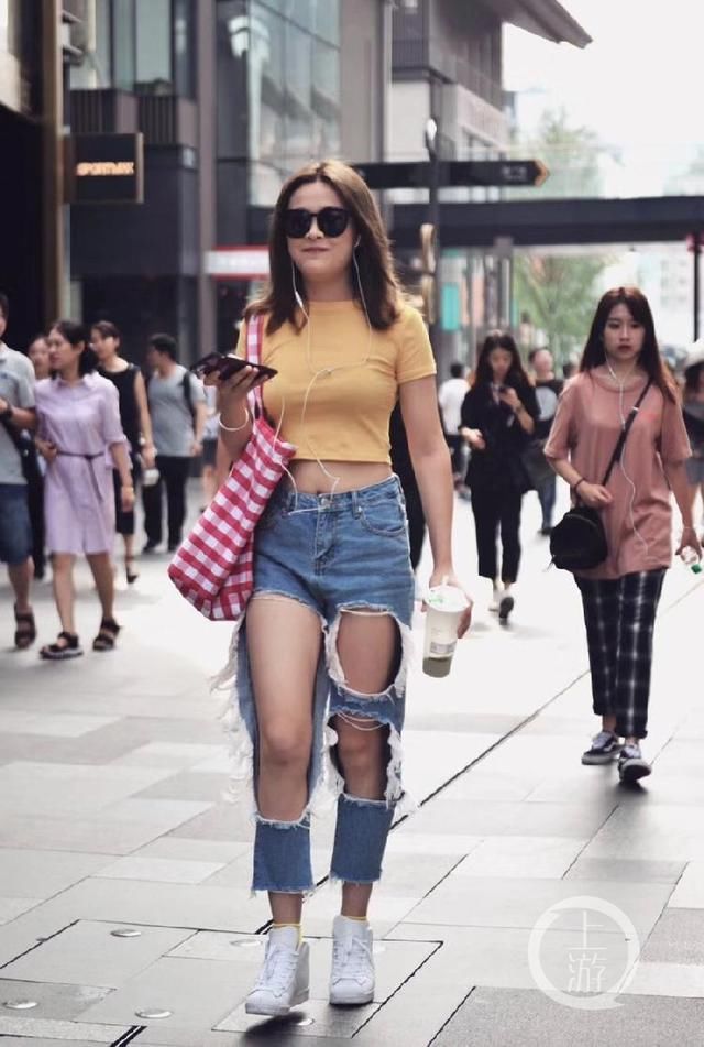 蓉城街拍 不可错过的靓丽风景线