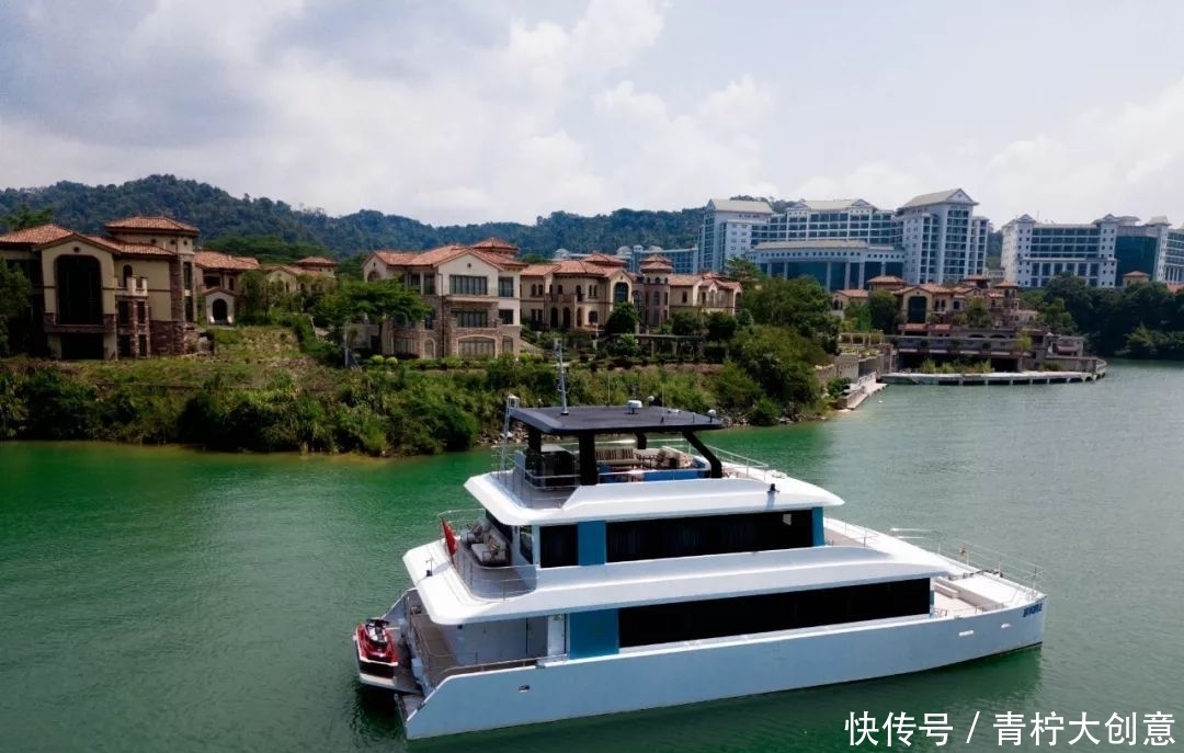 商务接待最佳利器,东海船舶24米超级双体动力艇