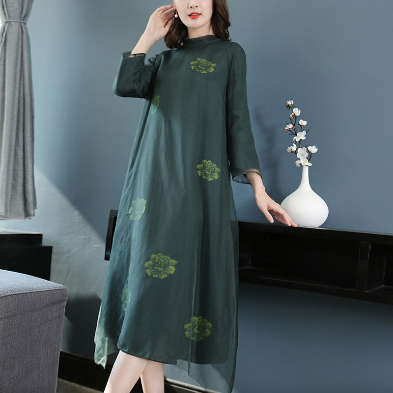 这连衣裙刚上市就火了，一款比一款漂亮，比卫衣美嫩的不得了