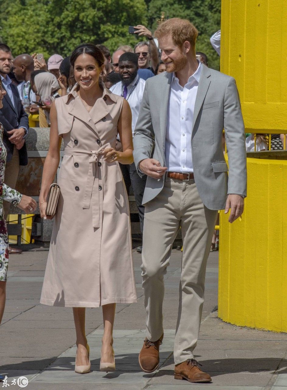 梅根王妃着装没法跟凯特王妃，网友:因为人家根本就不想比