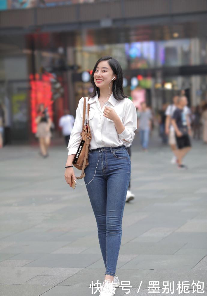  #的的#衬衫是检验女孩子的的气质单品之一