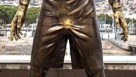 你朋友圈的照片有多美，背后的真相就有多丑陋！