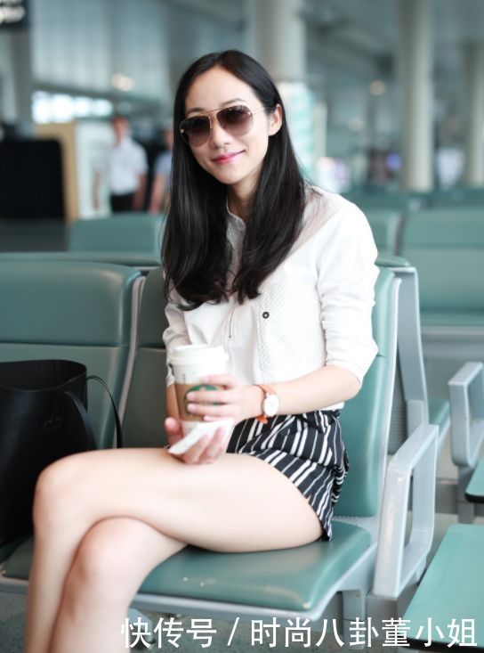 韩雪这么感性!罕见穿这么短的短裤,当她坐下我的世界都安静了