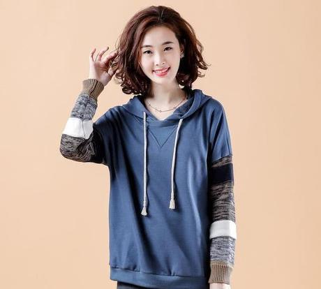 马上就到中秋，别买风衣了！今年流行穿洋气卫衣，显瘦显嫩超养眼