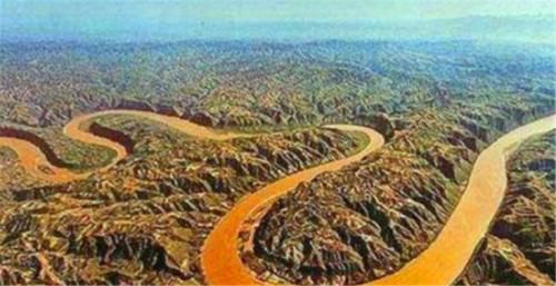  「地上」黄河成为地上“悬河”，不需要清理河里沉积的泥沙吗？