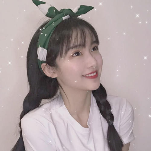  「世间」仙女系·少女心女生头像你逆光而来，配得上这世间所有的好