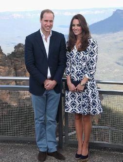 凯特王妃年轻时究竟多美？迷倒万千少男，威廉为她放弃辍学