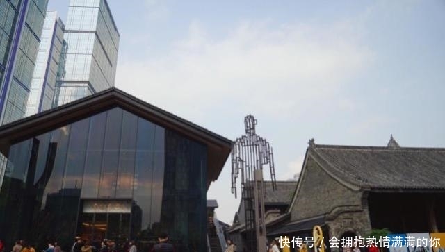  「gdp」中国“最牛”省会，GDP几乎是省内第二城的7倍，有望比肩