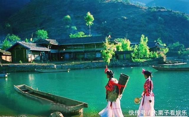 中国第三深水湖,能看清水下12米,四川、云南共管