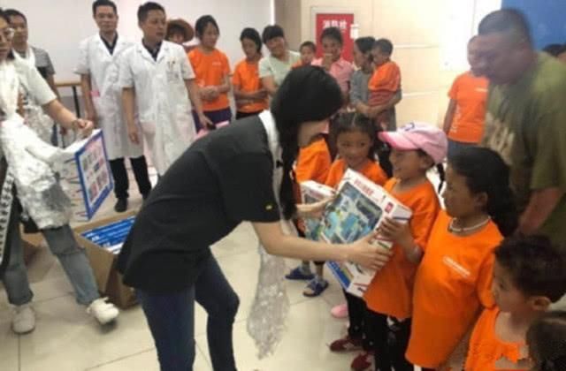 范冰冰频传遭封杀，工作室出面回应了：有人散播谣言！