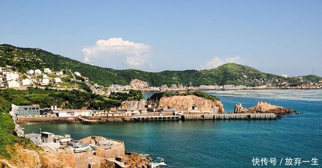 浙江地理位置最好的城市, 仅次于上海, 发展至今还是个三线城市