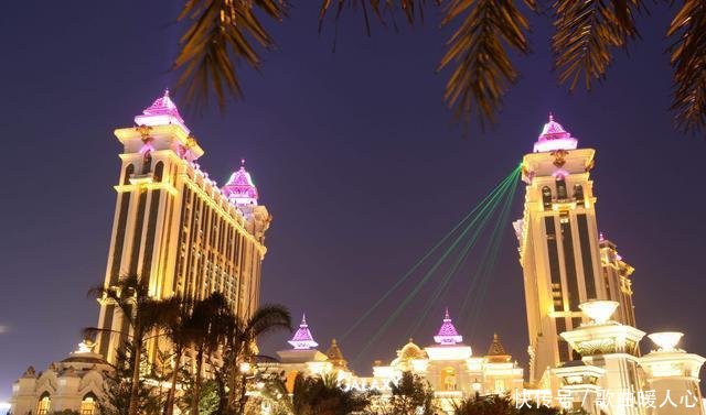 2019中国十佳不夜城排行榜，西安顺利上榜，居然没有上海