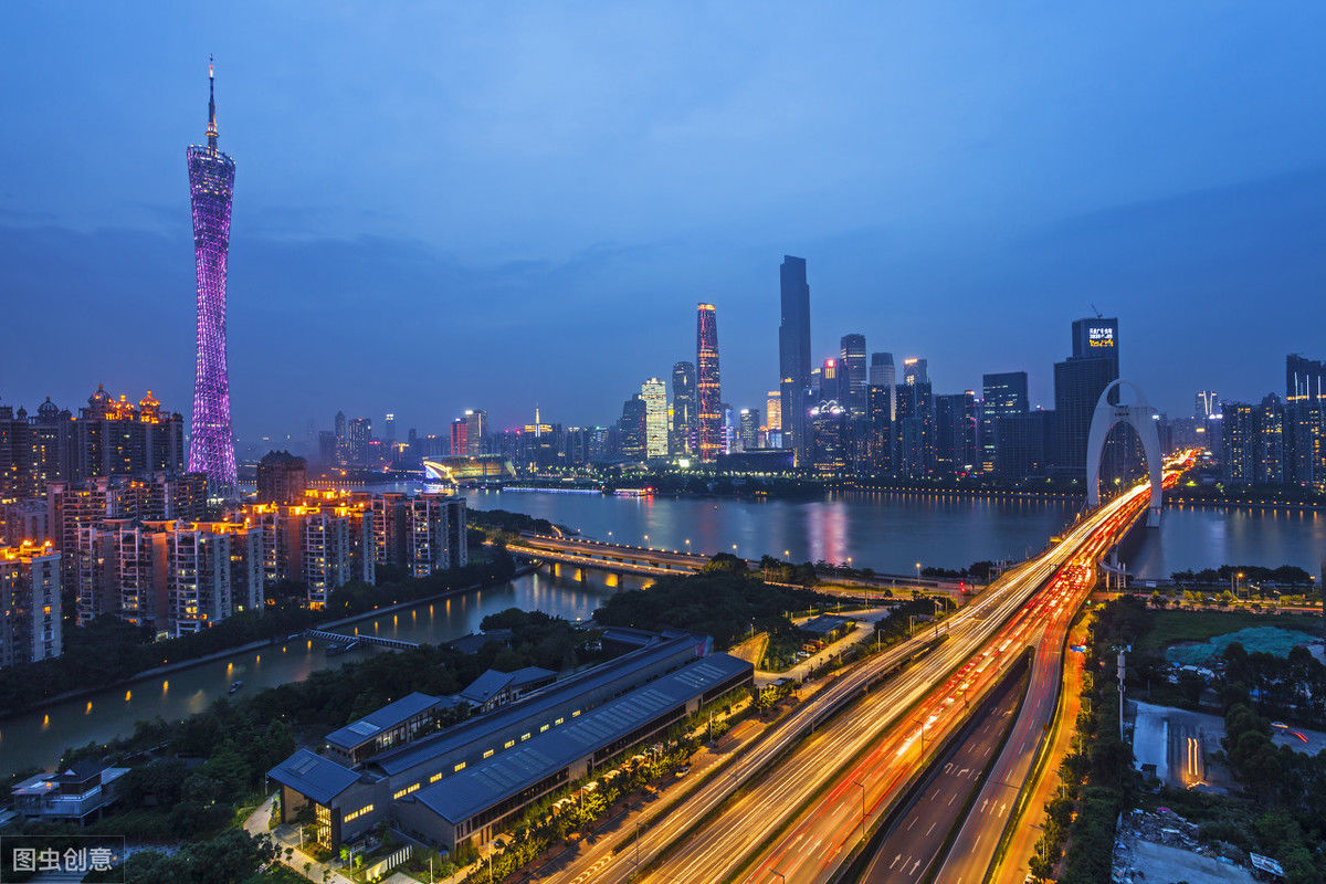 五一最受欢迎的十大城市，北京第一，重庆未上榜，网友回复不科学