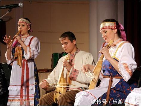 这个欧洲国家的人长得像中国人 他们是中国人