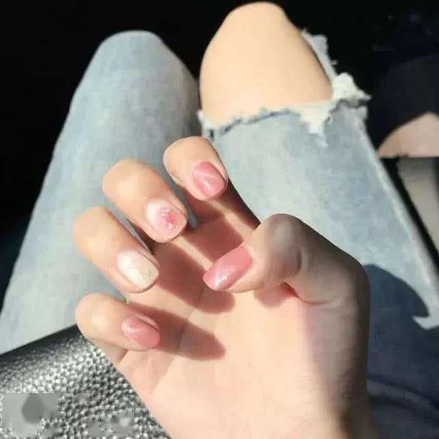 少女:柔嫩的粉色系美甲,每一款都能满足你的少女心!