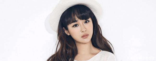 杨紫去给男友探班, 玩玩闹闹很开心, 两个人分手的谣言被打破