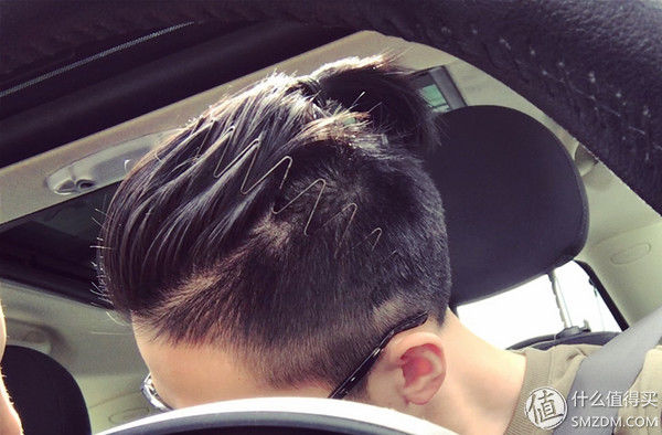 纸上得来终觉浅，人丑就该自己剪 篇四:头发长度太尴尬?定型产品