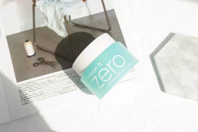 淡妆浓妆这样卸，闷痘，粉刺全没了，脸上毛孔小到看不见