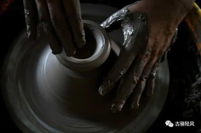  陶瓷：?露天陶瓷博物馆——井陉南横口千年陶瓷水镇