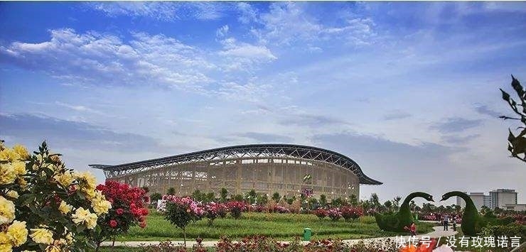 人口全国最多面积河南最大的地级市，未来铁路枢纽，发展潜力巨大