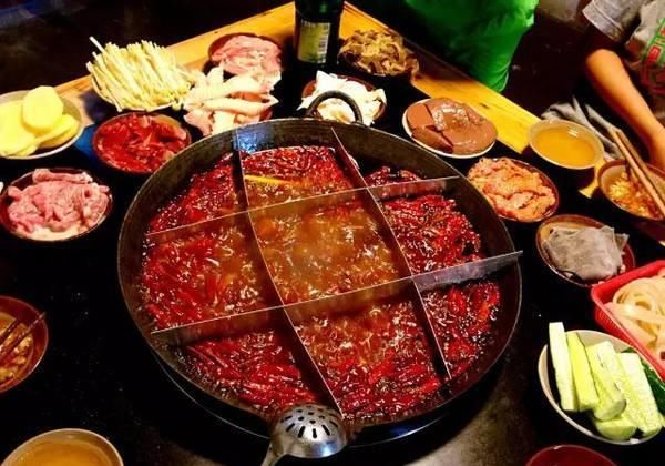 重庆消费价目表：中国第一网红城市，重庆3日游需要花费多少钱？