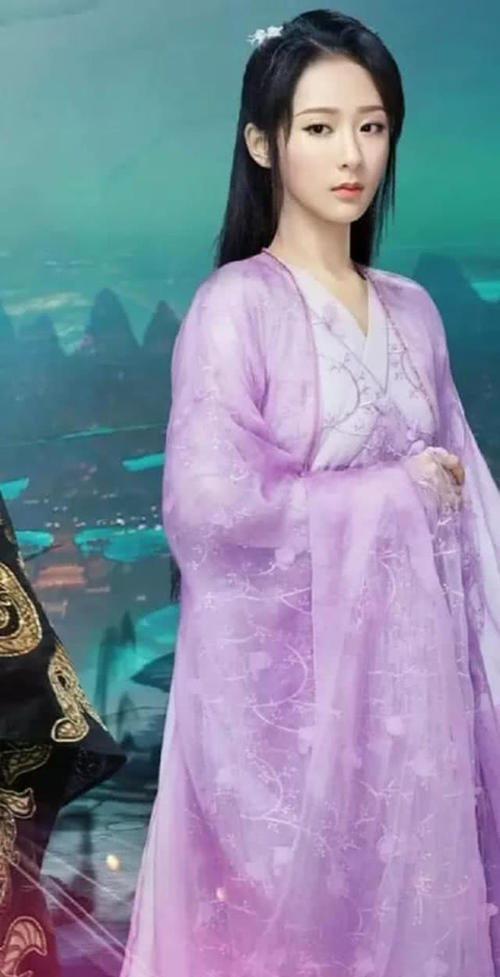 《香蜜沉沉烬如霜》杨紫十六套衣服,第九套最美,最后一套最朴素