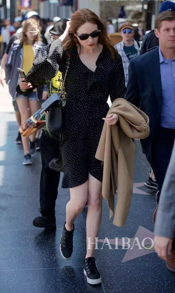 都说波点裙太土味，明明《中餐厅2》里的赵薇穿得很仙美啊!