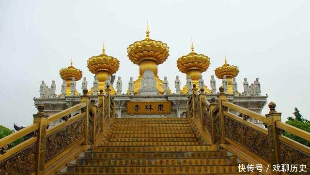 中国最傻的寺庙,不收门票还免费送斋饭、佛经,但有一种人不准进