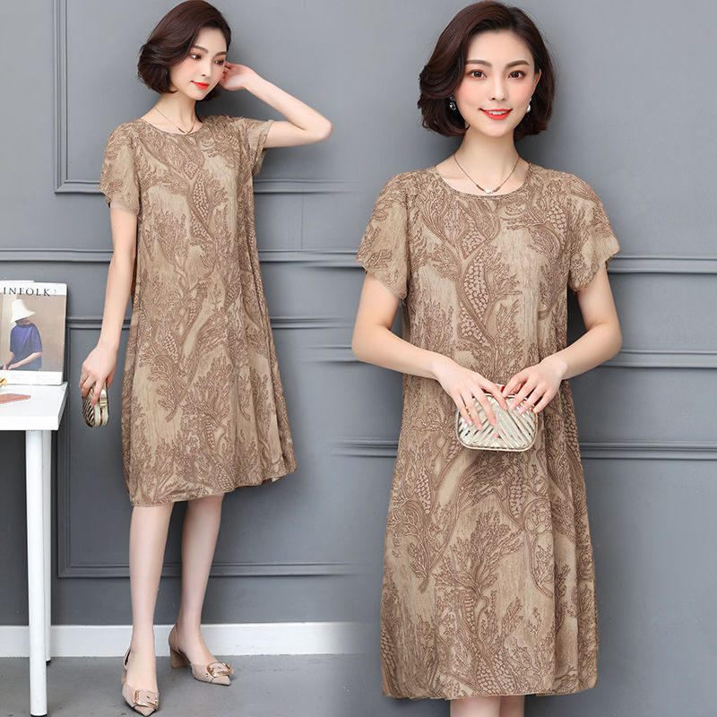 难怪婆婆一出手就是7件!这种妈妈裙62岁穿都显嫩，关键还不贵