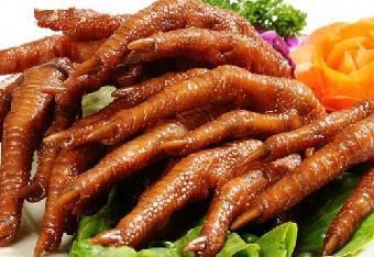  #食物#经常食用这些食物，满满胶原蛋白，比护肤品管用，让女性更显年轻
