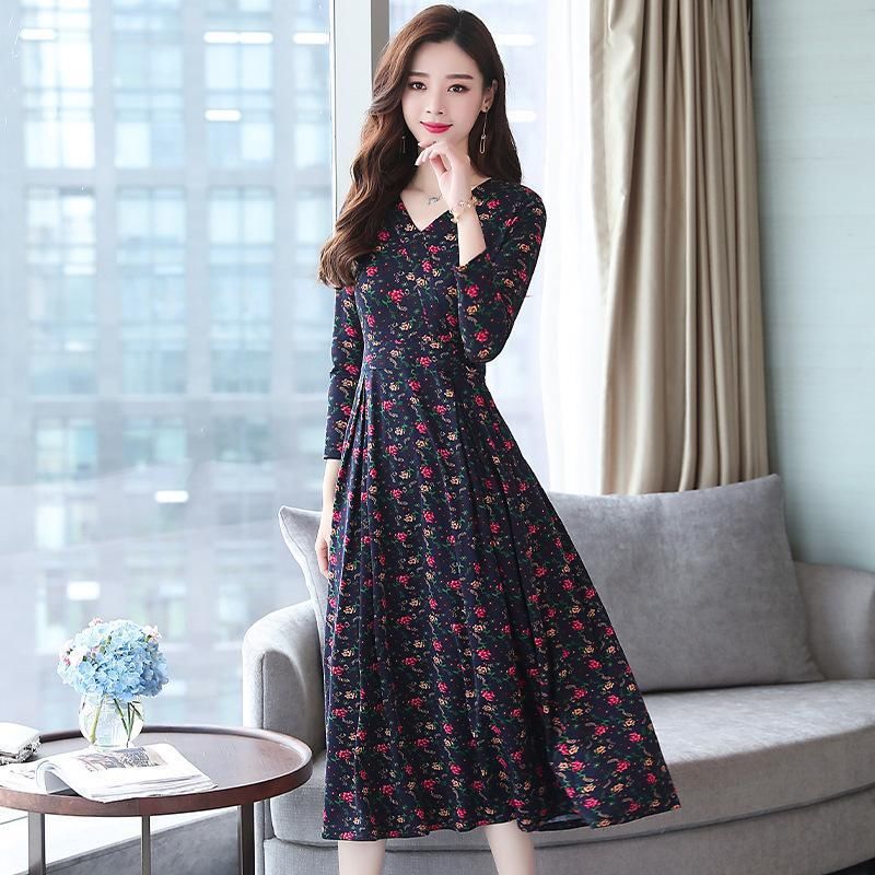 如果不缺钱，试试下面这些秋裙!端庄大气，中秋节聚会美丽又动人