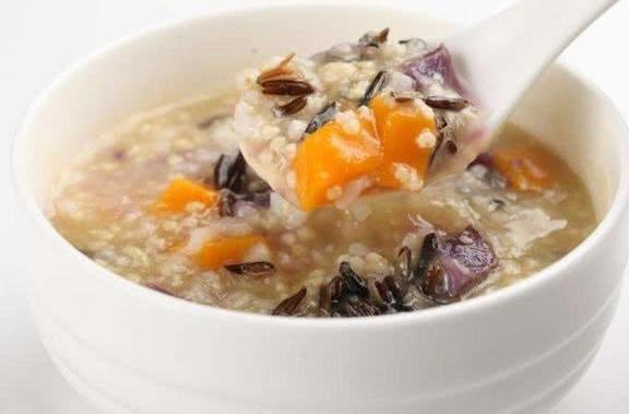 王菲一周暴瘦15斤，曾自曝减肥食谱，满身赘肉居然被轻松吃掉！