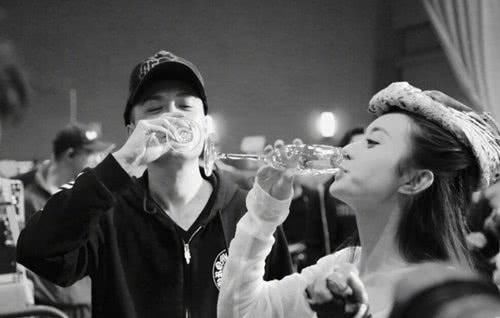 蹭热度？怀孕风波再起，黑不到颖宝的戏，就来黑颖宝的人！