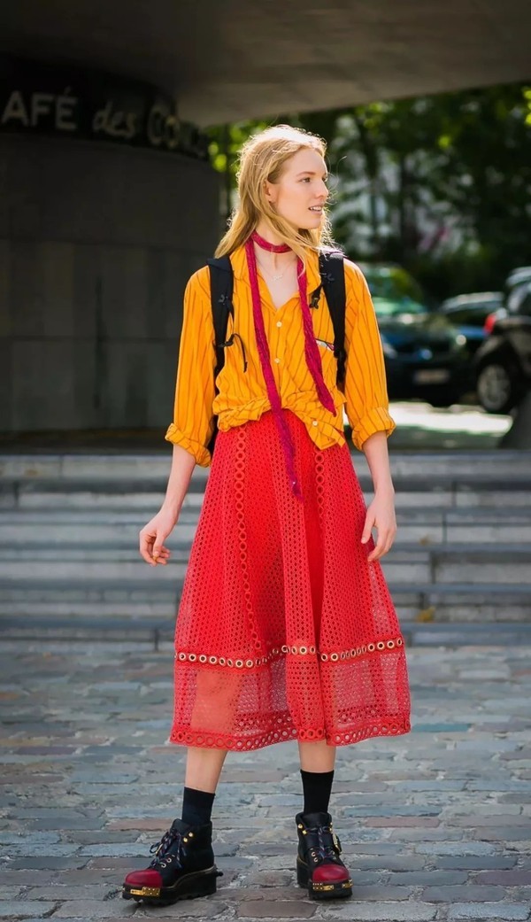 不能当首饰的腰带不是好丝巾