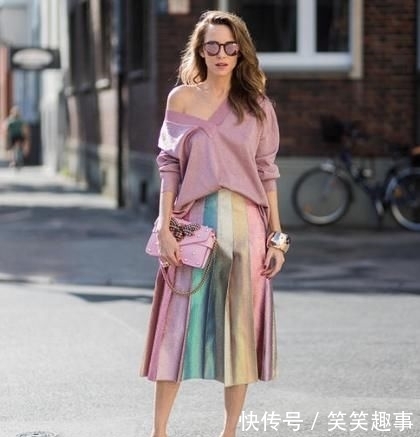  「中年」女人到了中年，要想显得年轻，今年秋天得舍得穿“它们”！