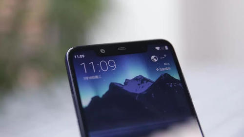 格力正式将芯片列入未来发展战略;5G芯片抢首