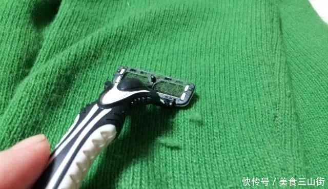  气质@真正有品味的女人，不会穿这2种衣服，多穿另2种，提升气质有品味
