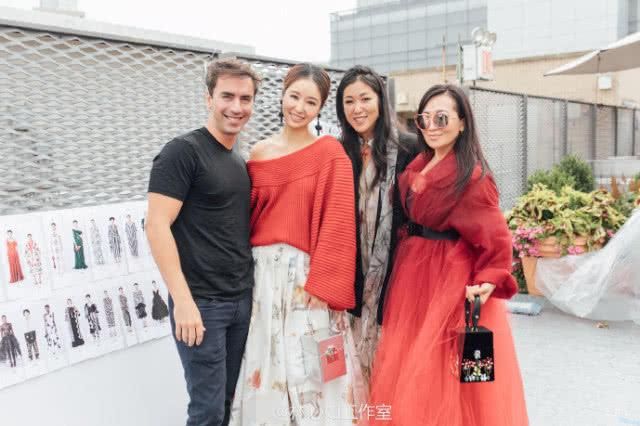 林心如亮相时装周美翻天,工作室助攻修图太明显了