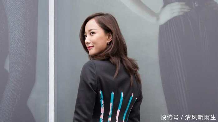 王珞丹太唬人, 高跟鞋没有跟, 网友直呼这波时尚欣赏不来啊