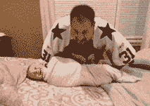 薛之谦微博晒娃被diss？除了不能硬掰手指，家长这些行为也要不得