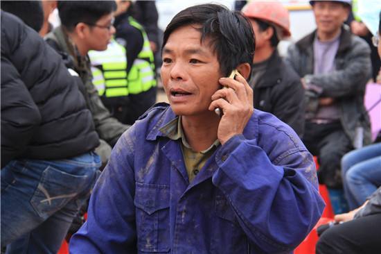  [恶习]农民朋友注意！在外打工，这三类东西不能沾，弄不好“家