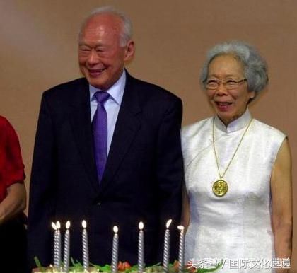 各国第一夫人穿旗袍：梅拉尼娅很大胆，全民女神英拉最出众