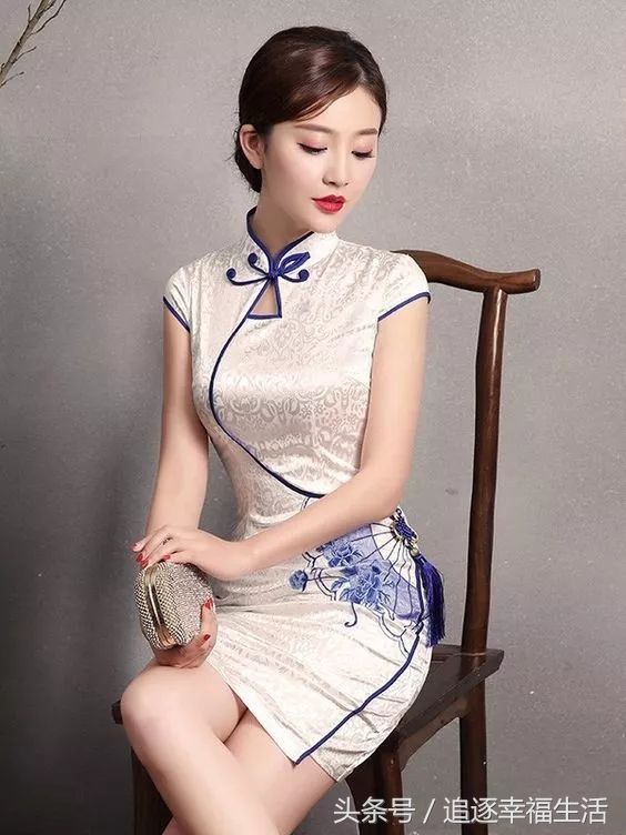 旗袍美人，国之瑰宝，太美了!