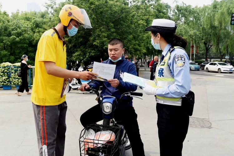 【一带】山东：稳妥推进“一盔一带”安全守护行动 这些人分享20万元奖励！