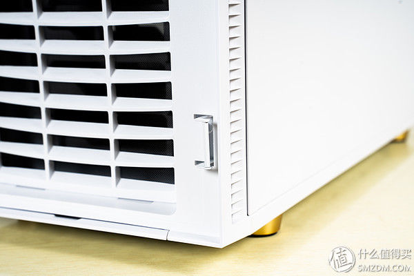 装机 篇一:纯白主机装机-Fractal Design Define R5白金版装机