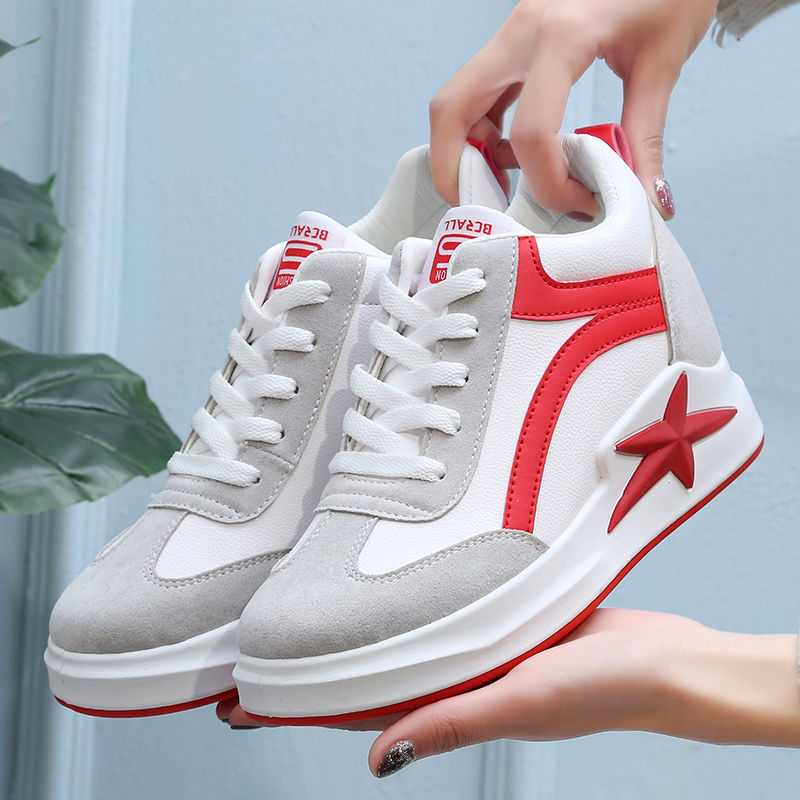 舒适轻巧气垫运动鞋,透气不湿脚,爱美女士日常休闲的伴侣